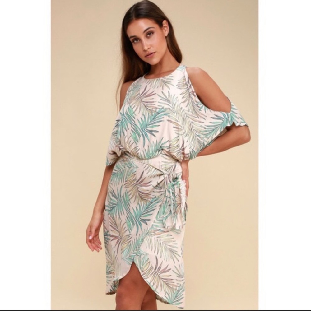 NWT lulus pink tropical cold shoulder tie knot dress